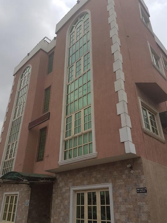Fbm Place Guest House Agun Buitenkant foto